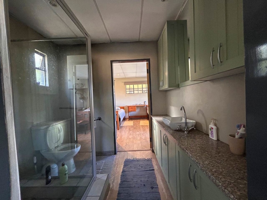6 Bedroom Property for Sale in Parys Free State